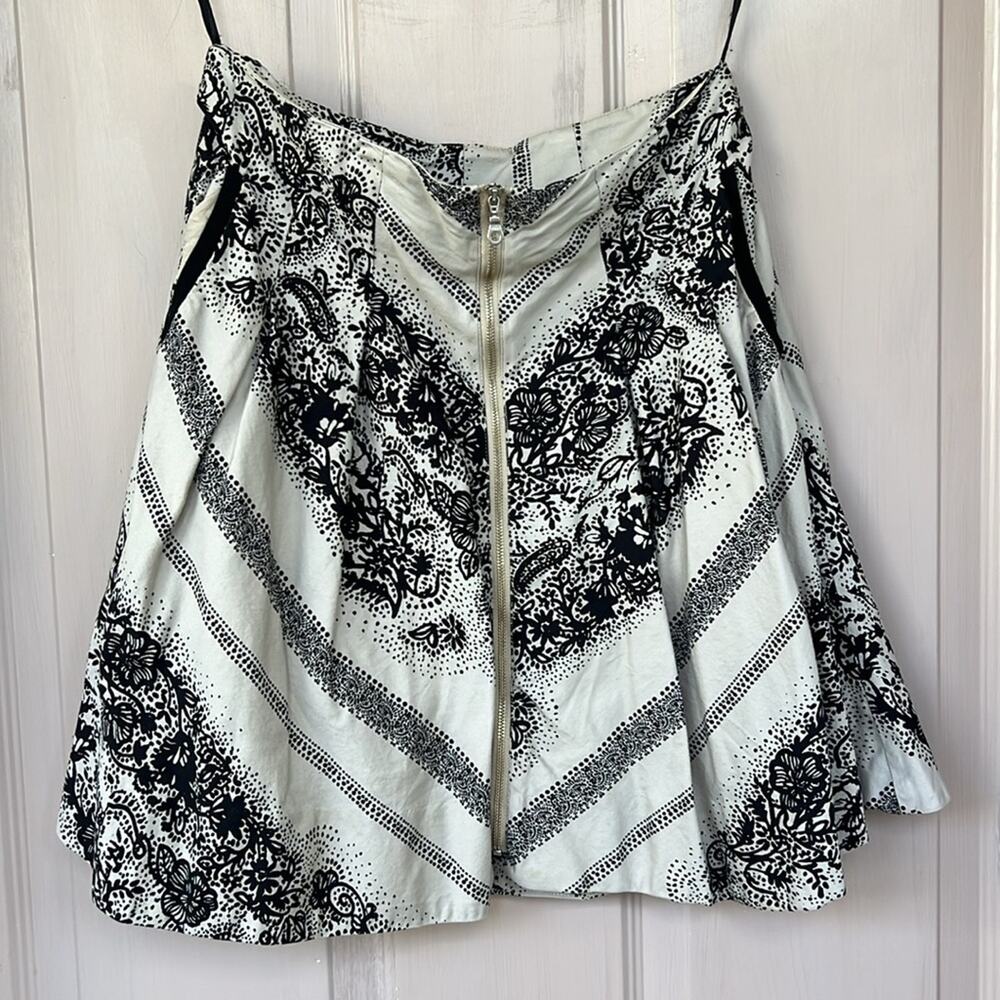 Anthropologie Edme & Esyllte Beige & Black A-Line Skirt - Size 4